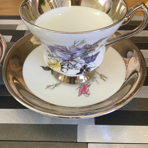 Set of 2 cups and saucers - Picture 4 of 7